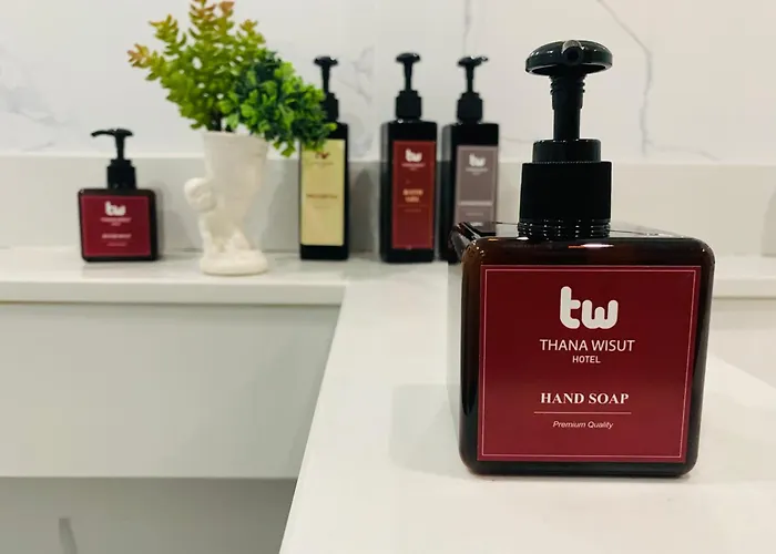 Thana Wisut Hotel